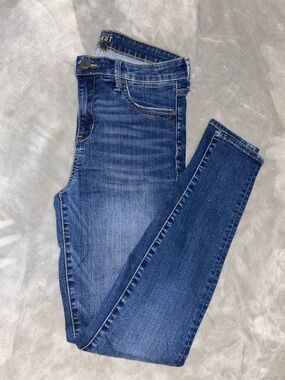 Kut from the Kloth Medium Blue Skinny Jeans